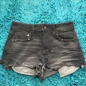 American Eagle Vintage High Rise Festival Shortie